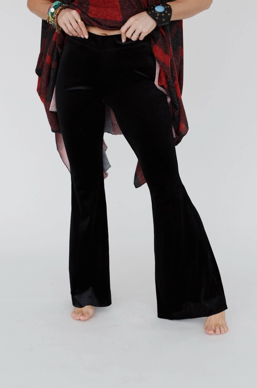 Cher Velvet Flare Pants - Black